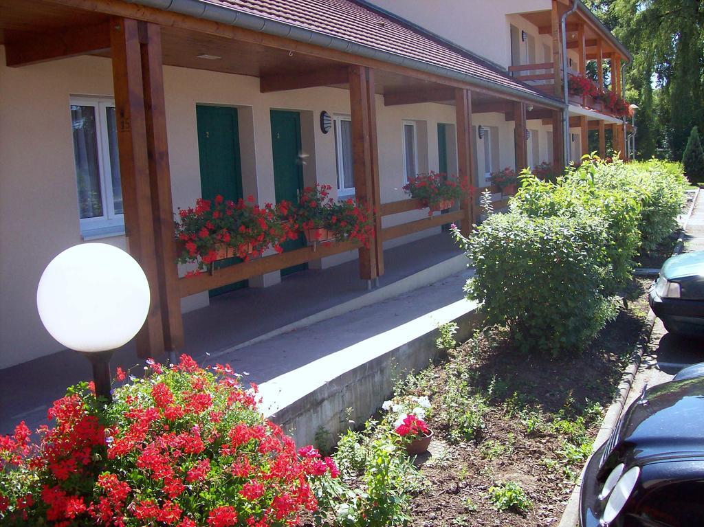 Hotel Restaurant De La Canner Kédange-sur-Canner Esterno foto